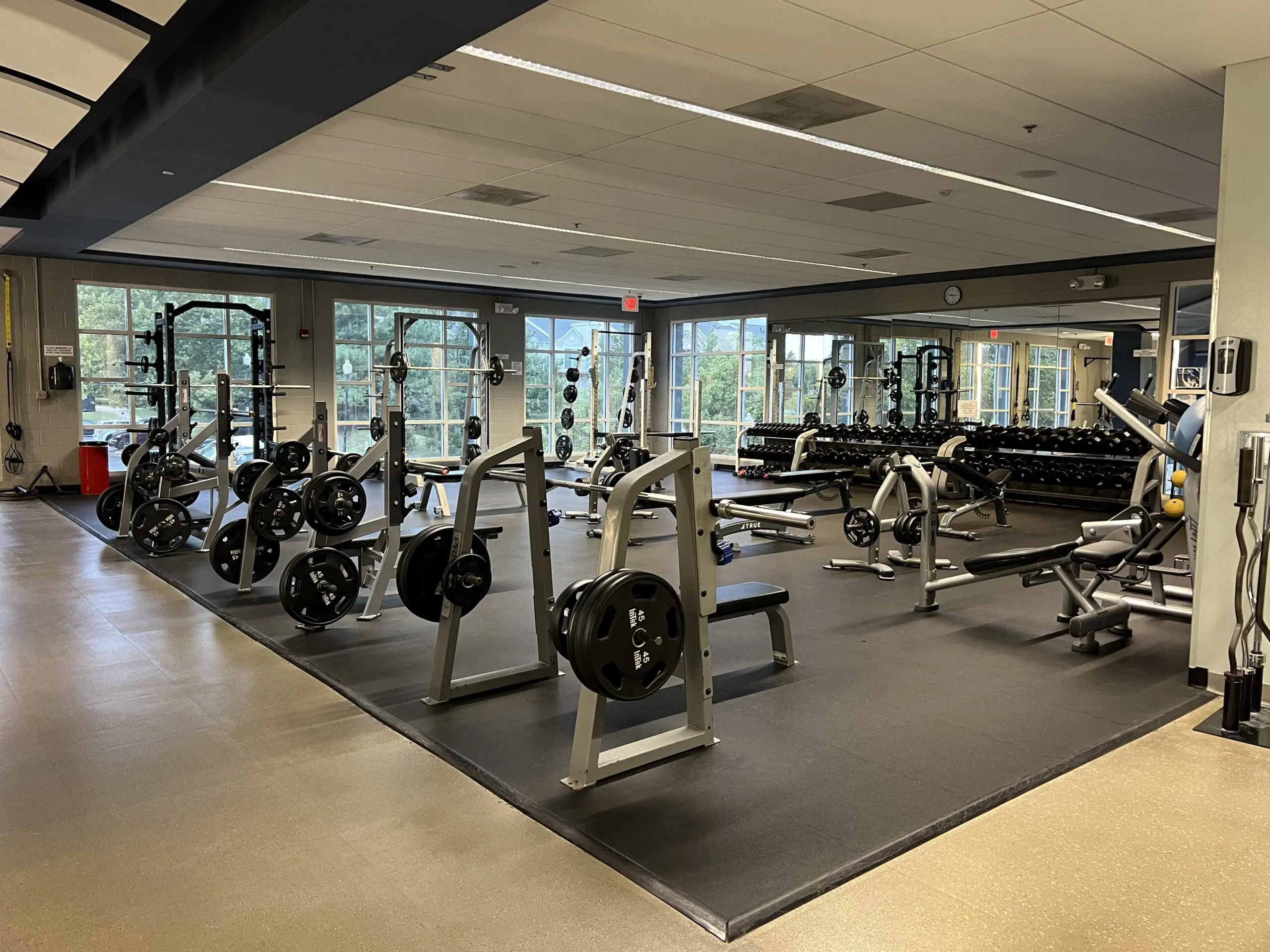 Empty shot of Ashburn Village Sports Pavilion strength training space